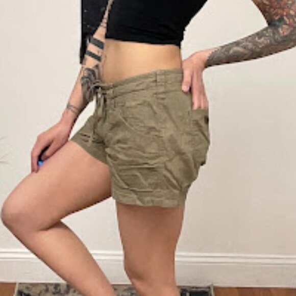 Patagonia Button Fly Linen Chino Shorts Drawstring Waist Size 6 Olive Green - Picture 8 of 12